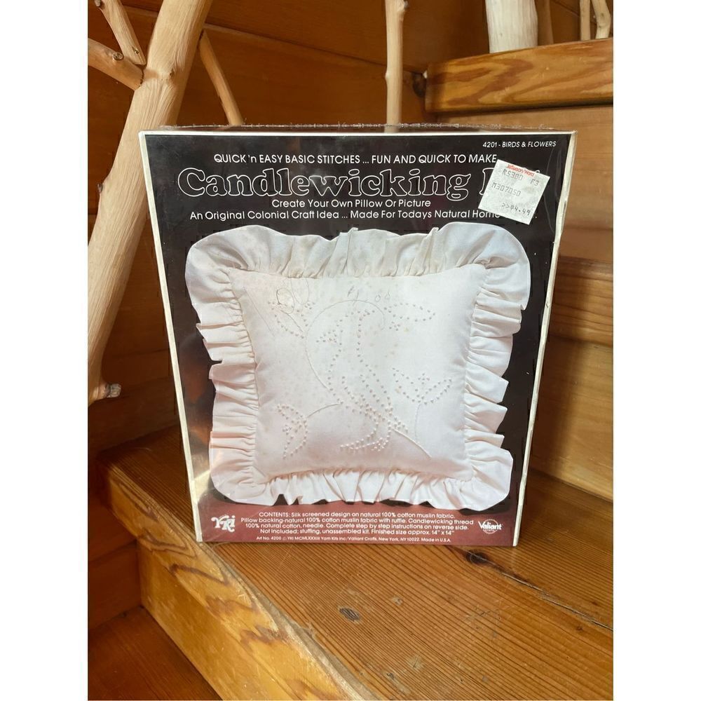 Vintage NOS Candlewicking Kit Pillow / Picture Bird Valiant Crafts